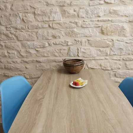 Duplex With Exposed Stone Heart Of 3rd Arrondissement Near Part-dieu * リヨン